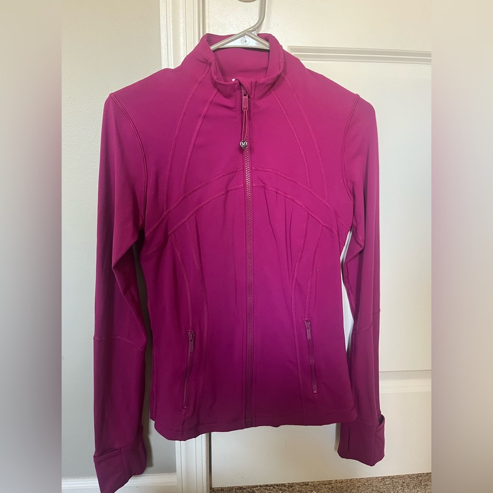Luluemon Define Jacket *Luon in Magenta Purple
